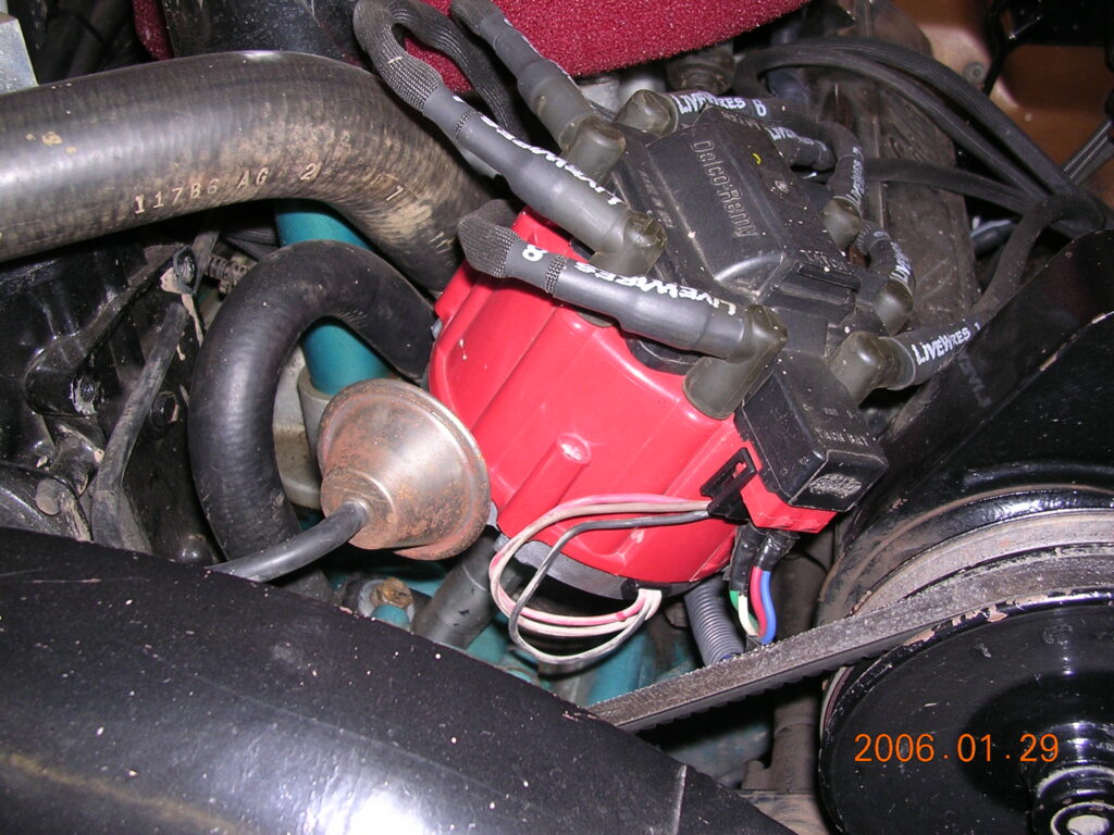 V8 Distributor at Charles Diamond blog