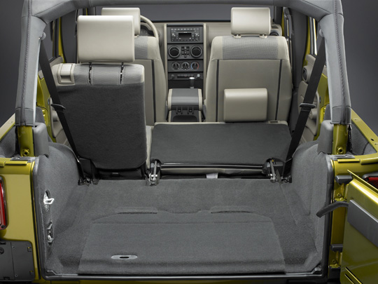 folding down a back seat headrest?  - The top destination for Jeep  JK and JL Wrangler news, rumors, and discussion