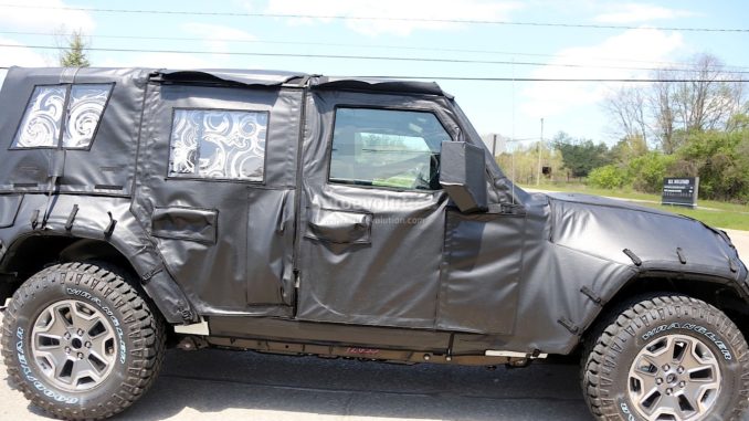 Jeep spotters guide identify a Jeep Wrangler Liberty CJ Patriot Commander |  