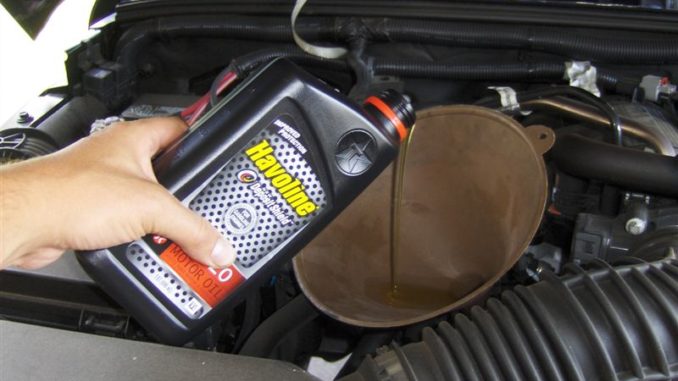 Wrangler JK Oil Change DIY How to change your Jeep oil Wrangler JK Oil Change DIY How to change your Jeep oil
