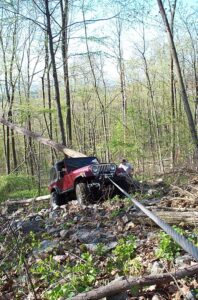 jeep-winching-uphill