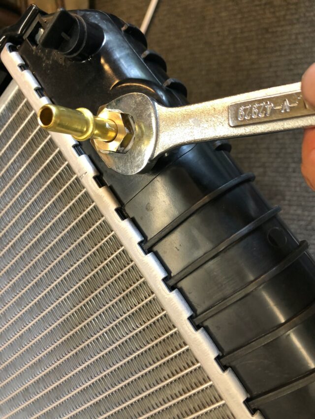 Wrangler TJ Radiator Replacement